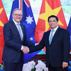 Australian and Vietnamese Prime Ministers discuss South China Sea issue, Australia pledges aid of AU$105 million